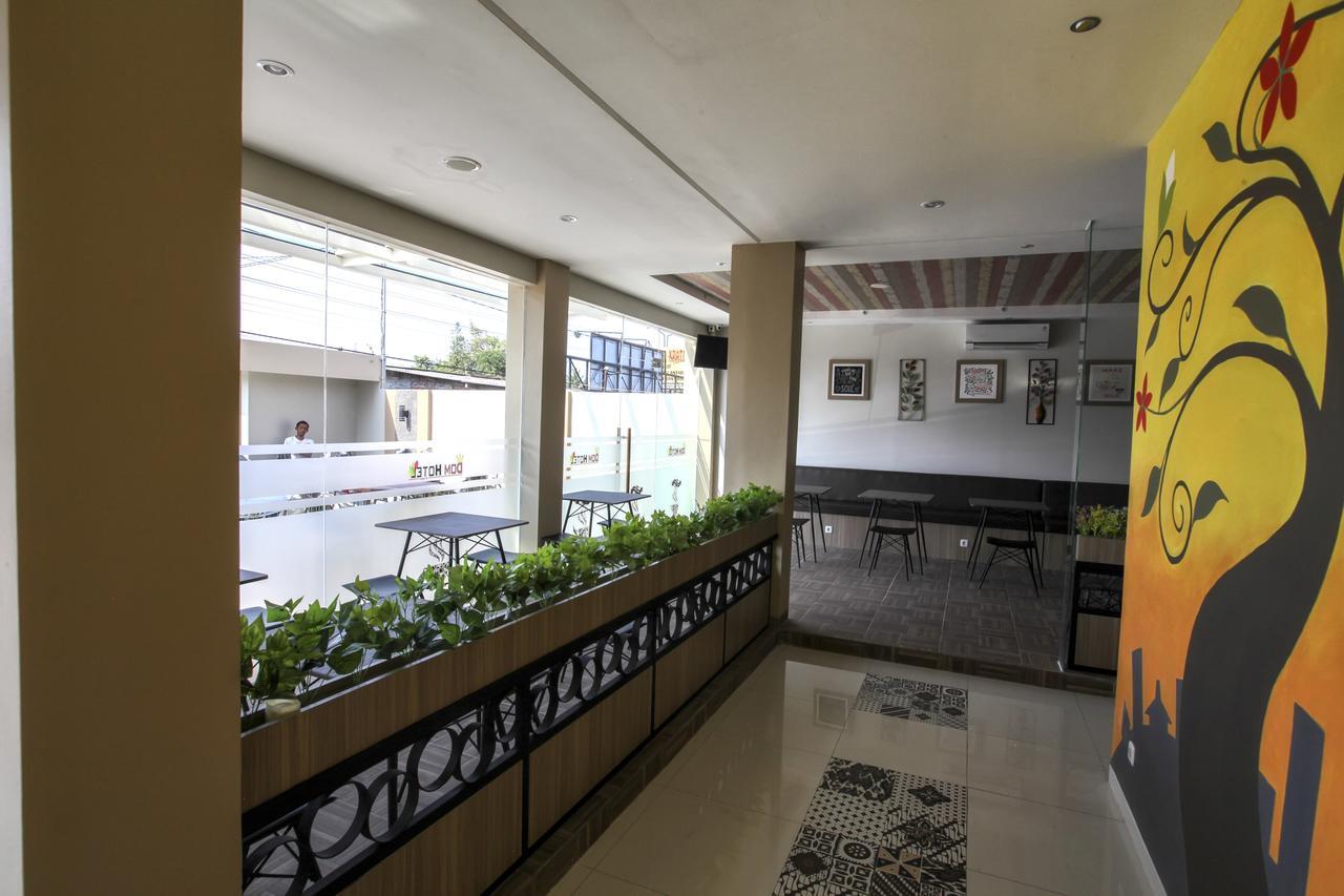 Dom Hotel Jogja Ngaglik Екстериор снимка