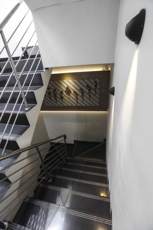 Dom Hotel Jogja Ngaglik Екстериор снимка