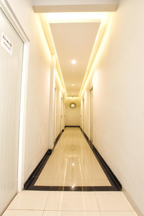Dom Hotel Jogja Ngaglik Екстериор снимка