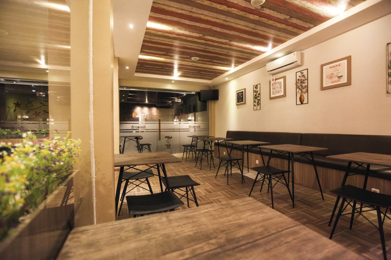 Dom Hotel Jogja Ngaglik Екстериор снимка
