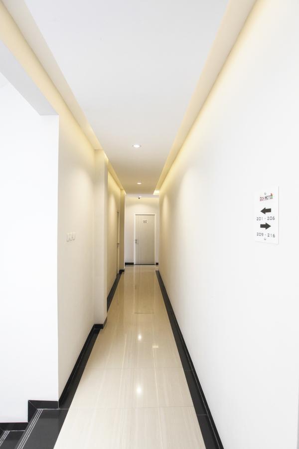 Dom Hotel Jogja Ngaglik Екстериор снимка